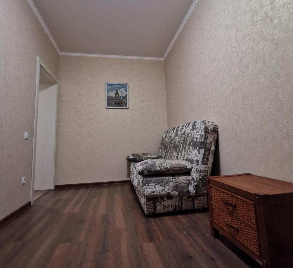 Chernigov City Apartments Na Peremohy Exterior photo